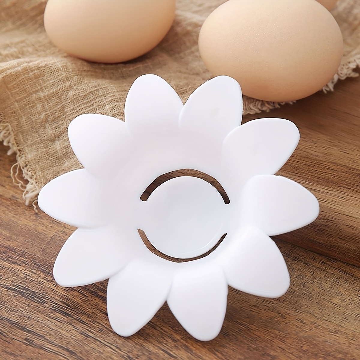 1pc/ Cute Flower Design Egg Wh - Egg Separator Tool review and price